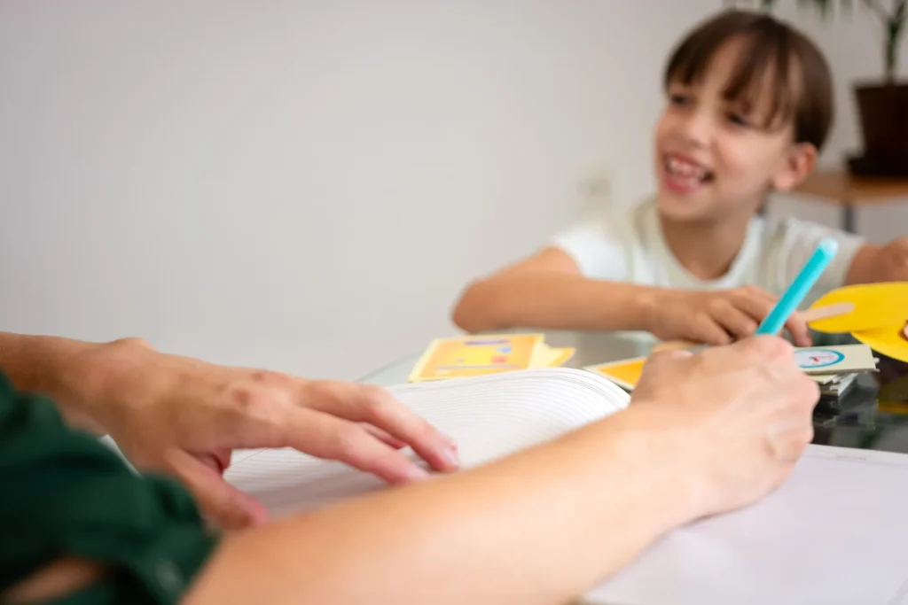 child talking with psychologist